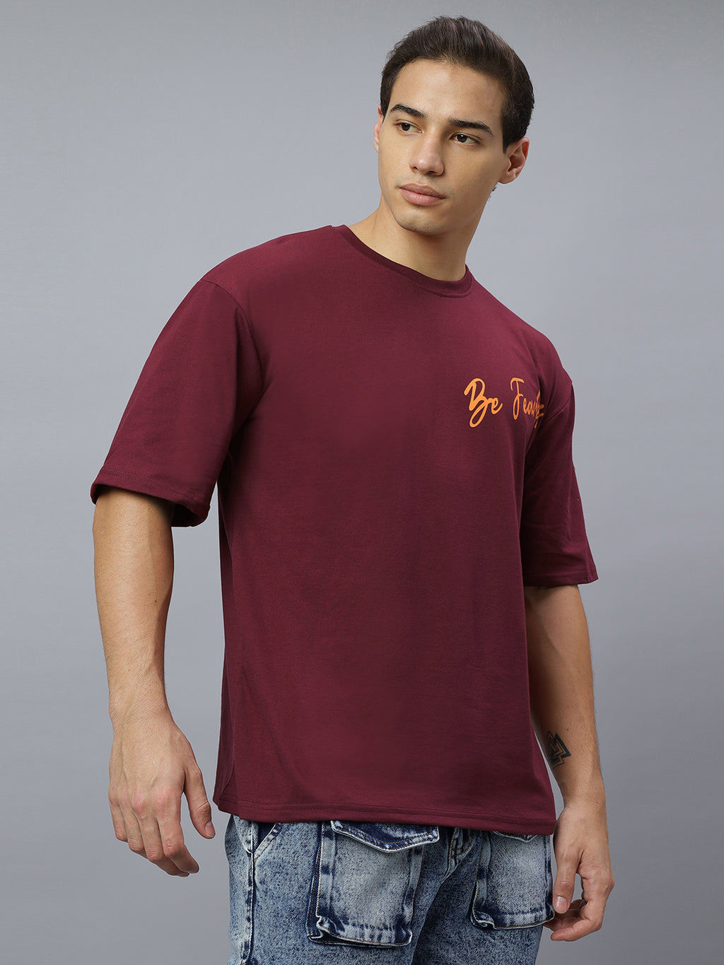 Crazy bee Oversize Back print T-shirt : Be Fearless Maroon