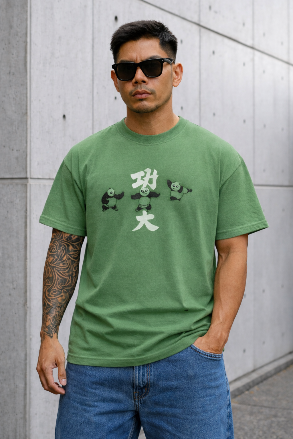 Pack of 2  T-shirts<> Pista Panda & Moon Nasa